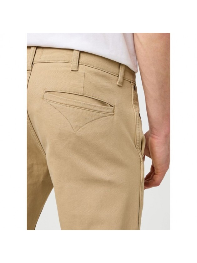 WRANGLER REGULAR CHINOS ΠΑΝΤΕΛΟΝΙ ΜΠΕΖ
