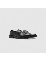 AMBITIOUS SMART BLACK LEATHER LOAFERS