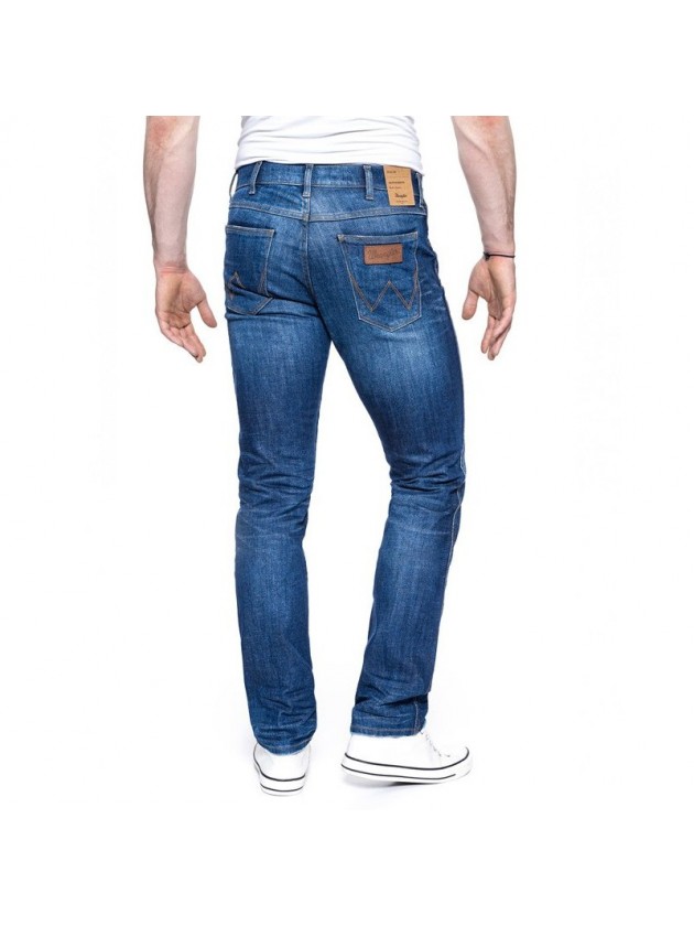 WRANGLER JEAN WITH BUTTONS GREENSBORO BLUE
