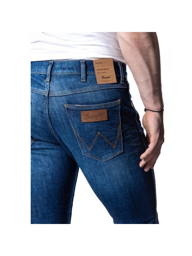 WRANGLER JEAN WITH BUTTONS GREENSBORO BLUE
