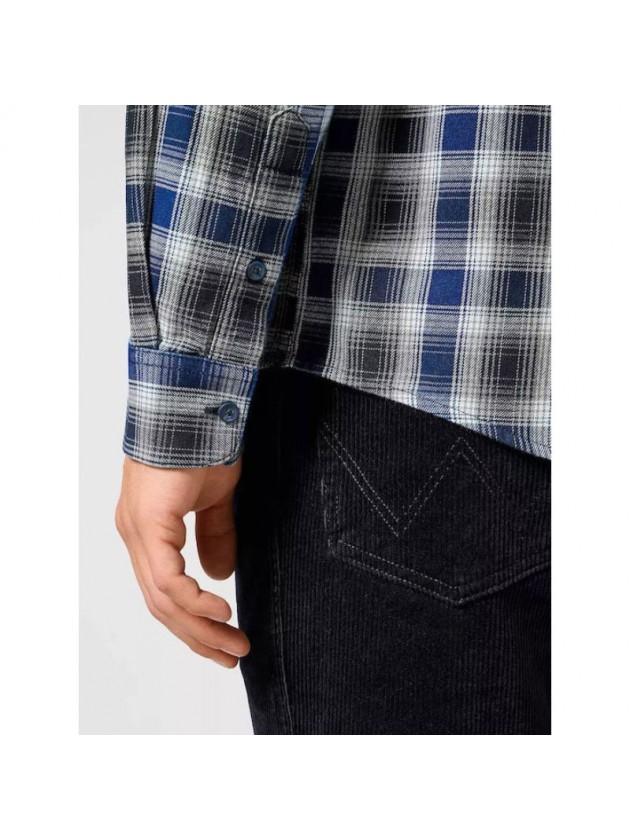 WRANGLER ΠΟΥΚΑΜΙΣΟ ΚΑΡΩ ΜΠΛΕ