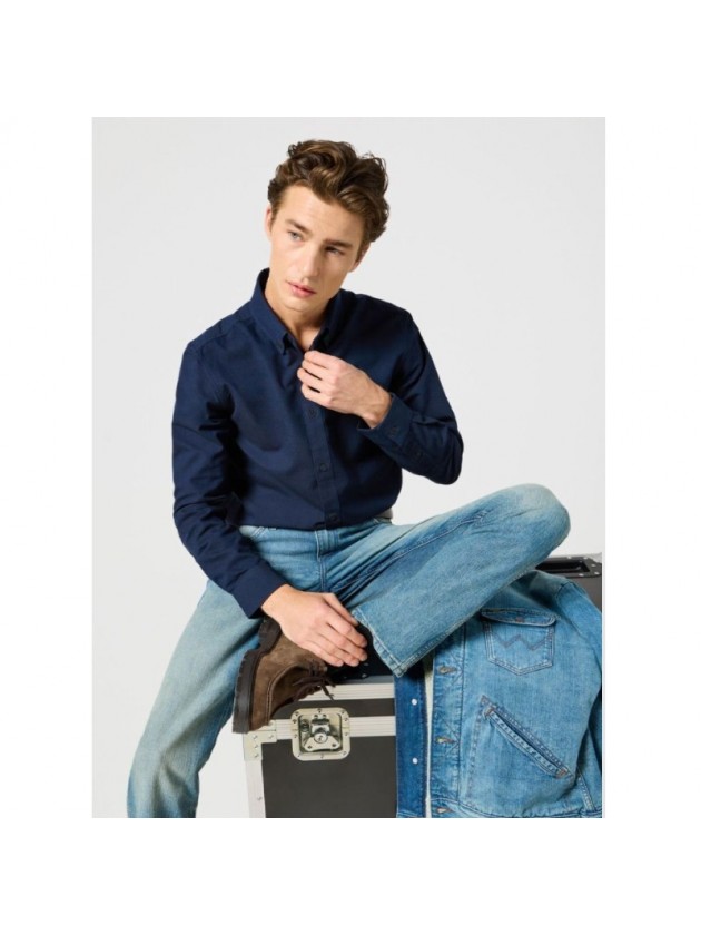 WRANGLER OXFORD BLUE SHIRT