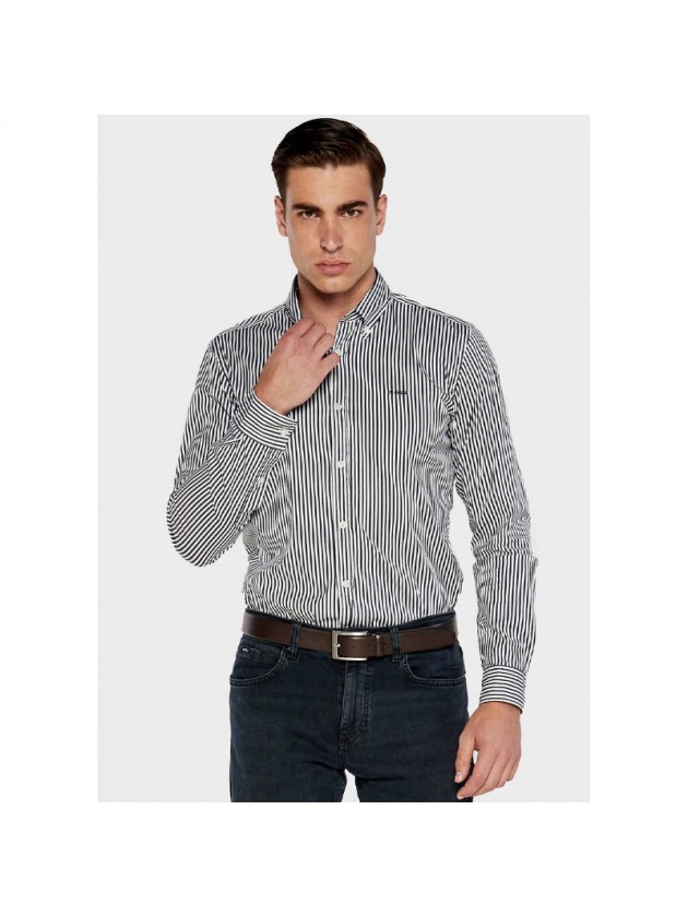 BOSS ΠΟΥΚΑΜΙΣΟ ΣΧΕΔΙΑΣΤΟ ΡΙΓΕ ΜΠΛΕ