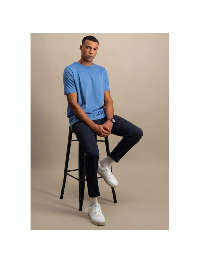 FYNCH HATTON τΜΕ ΛΑΙΜΟΚΟΨΗ ΡΑΦ